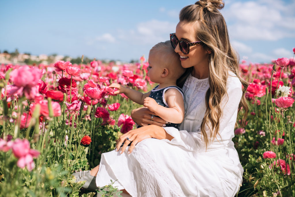 Merrick's Art | White Dress Pink Ranunculus