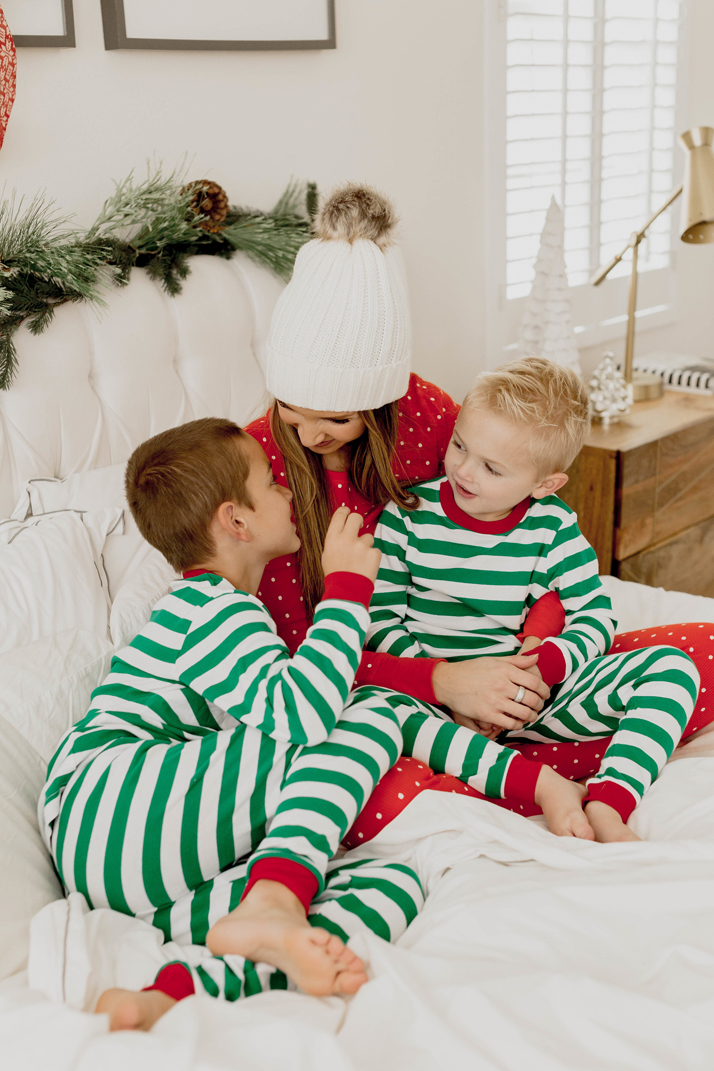 christmas pajamas for the whole family