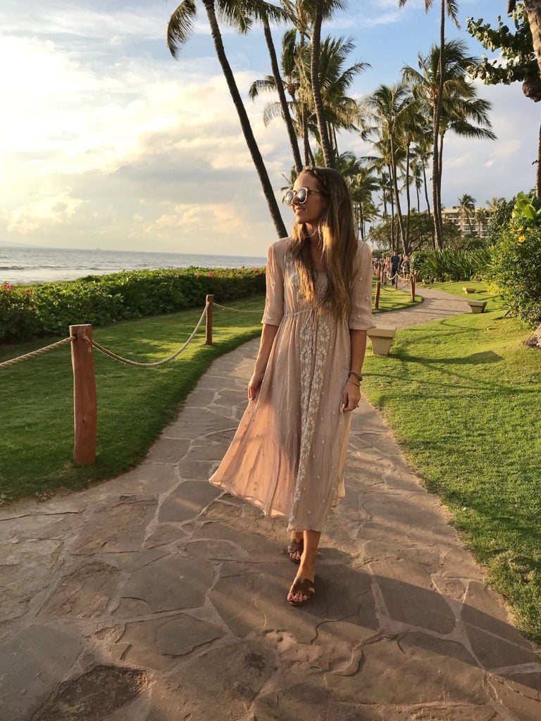 long flowy dress | merricksart.com