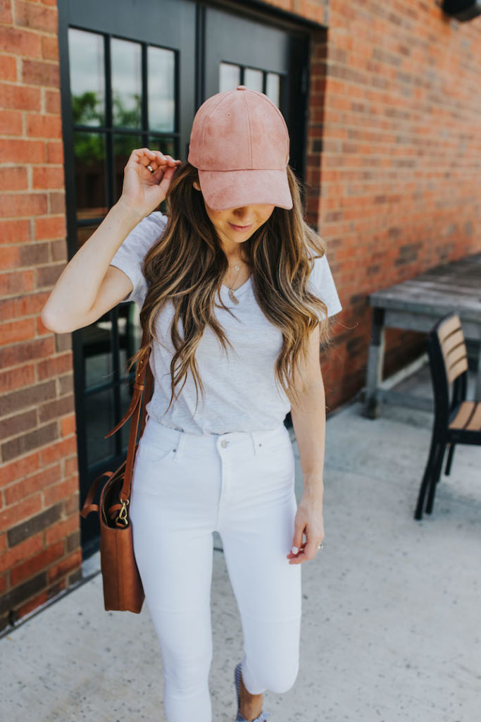 two summer outfits with jeans