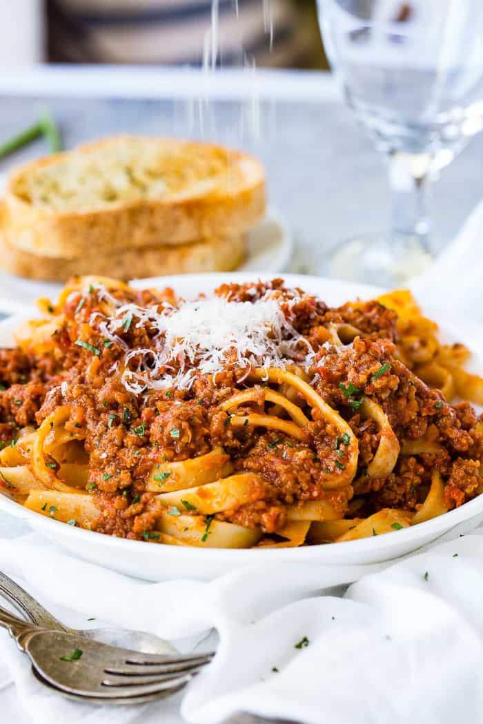 easy italian bolognese sauce