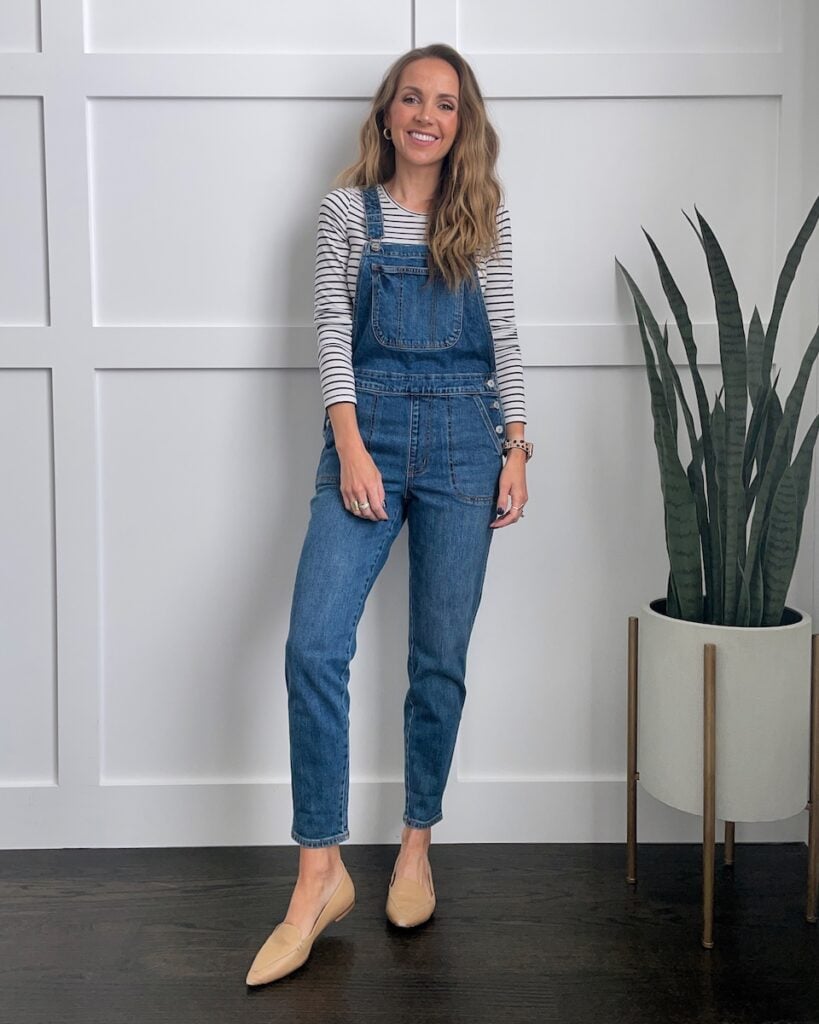 How to Wear Overalls (6 Easy Outfits) Merrick's Art