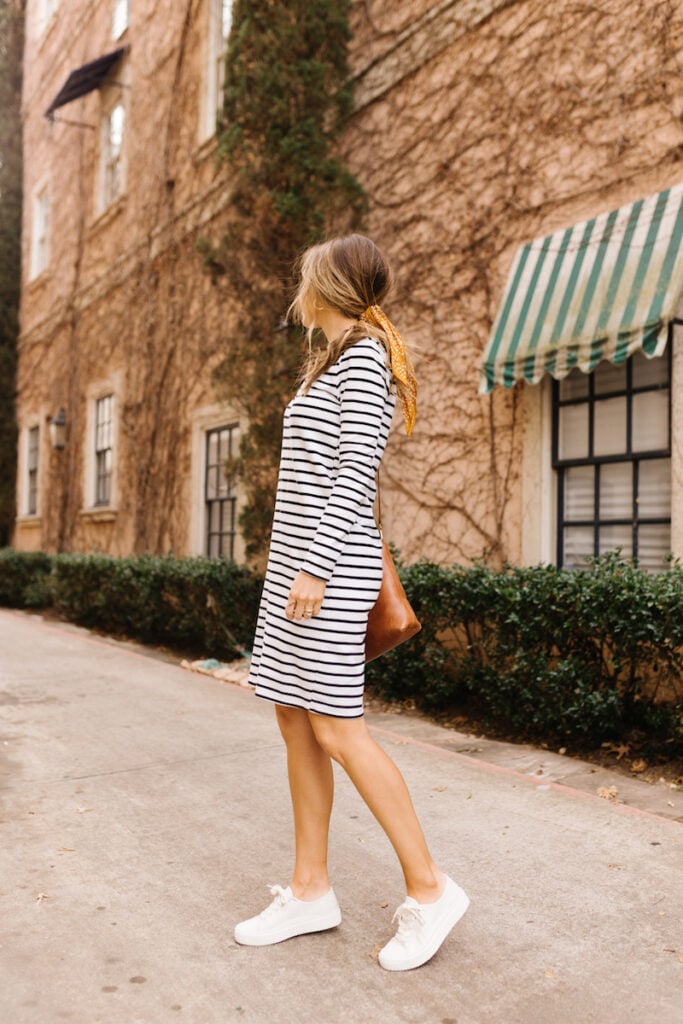 striped dress with white sneakers spring outfits