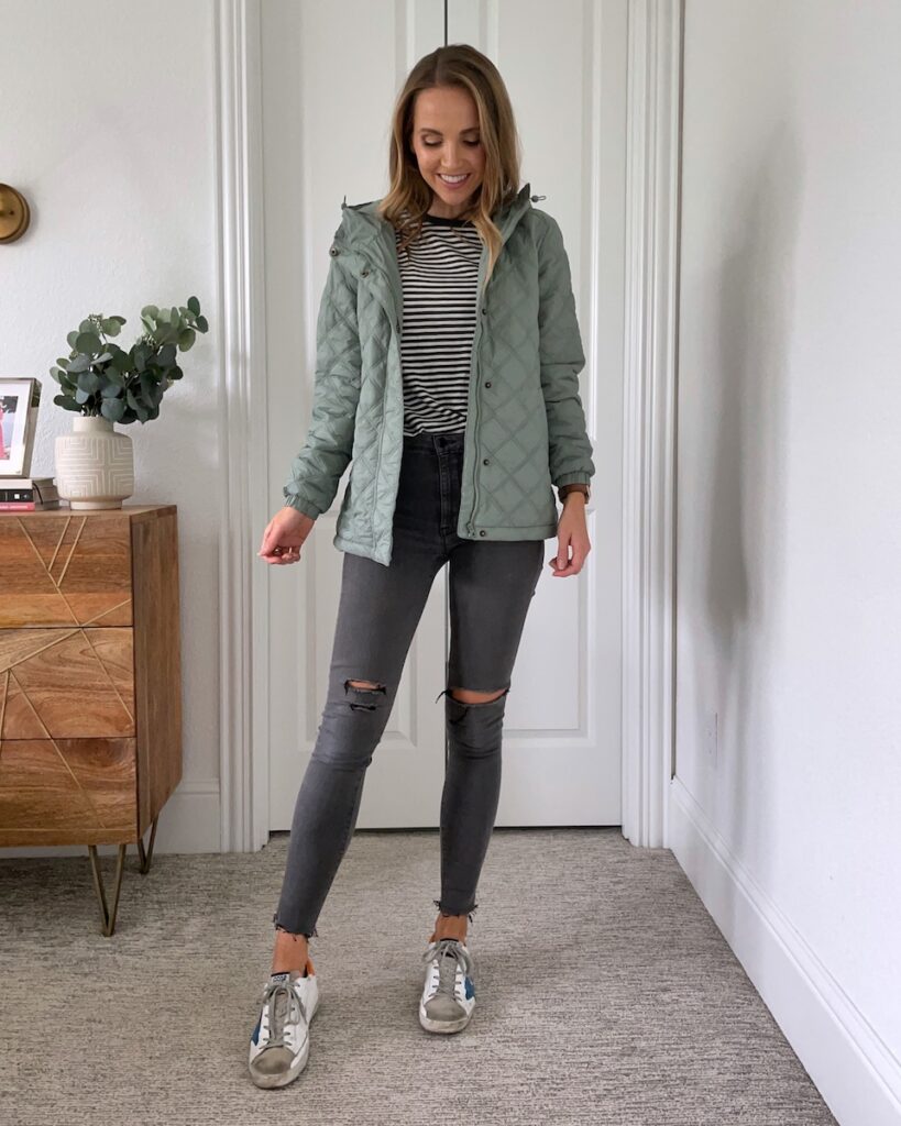 Gray Jeans Outfit (6 Ideas) - Merrick's Art