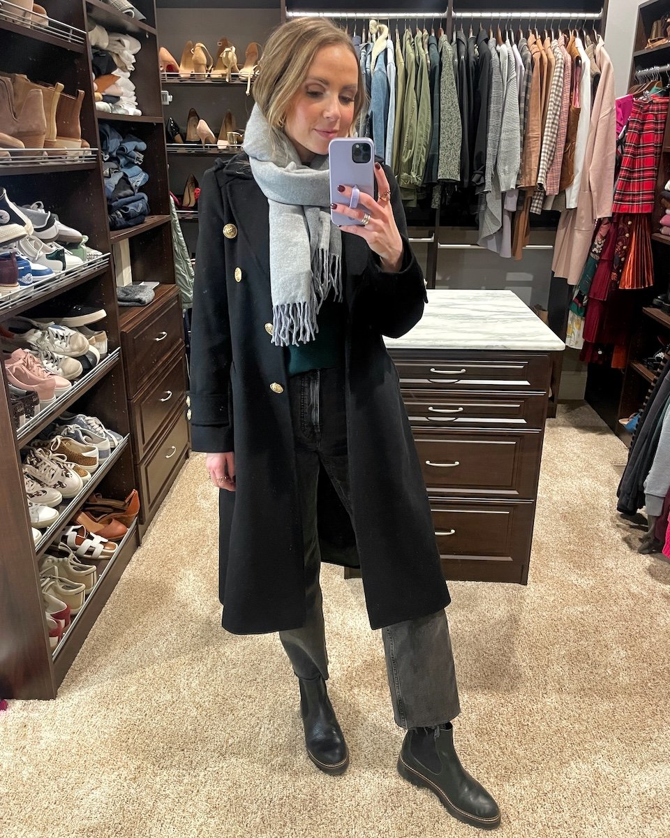 gray scarf outfits 2